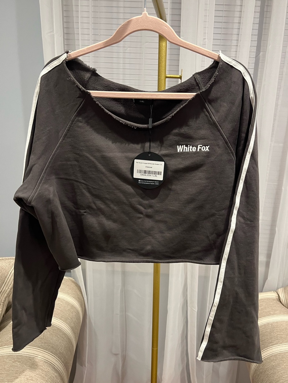 NWT WHITE FOX  Cropped Sweatshirt with Side Stripes